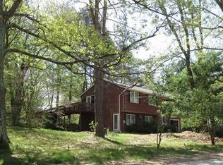 1 Beech St, Palmer, MA 01069