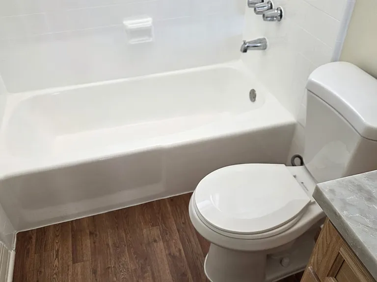 535 E Hazel St #6 — Photo 8