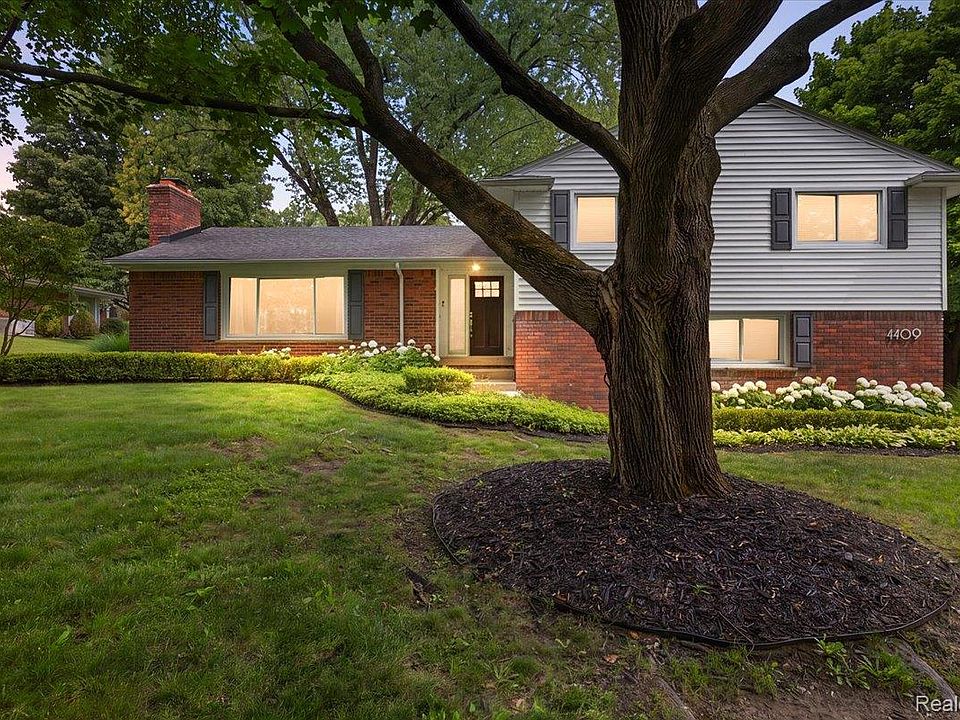 1st image of 4409 W Orchard Hill Dr