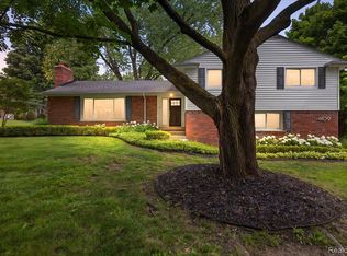 4409 W Orchard Hill Dr, Bloomfield Hills, MI 48304