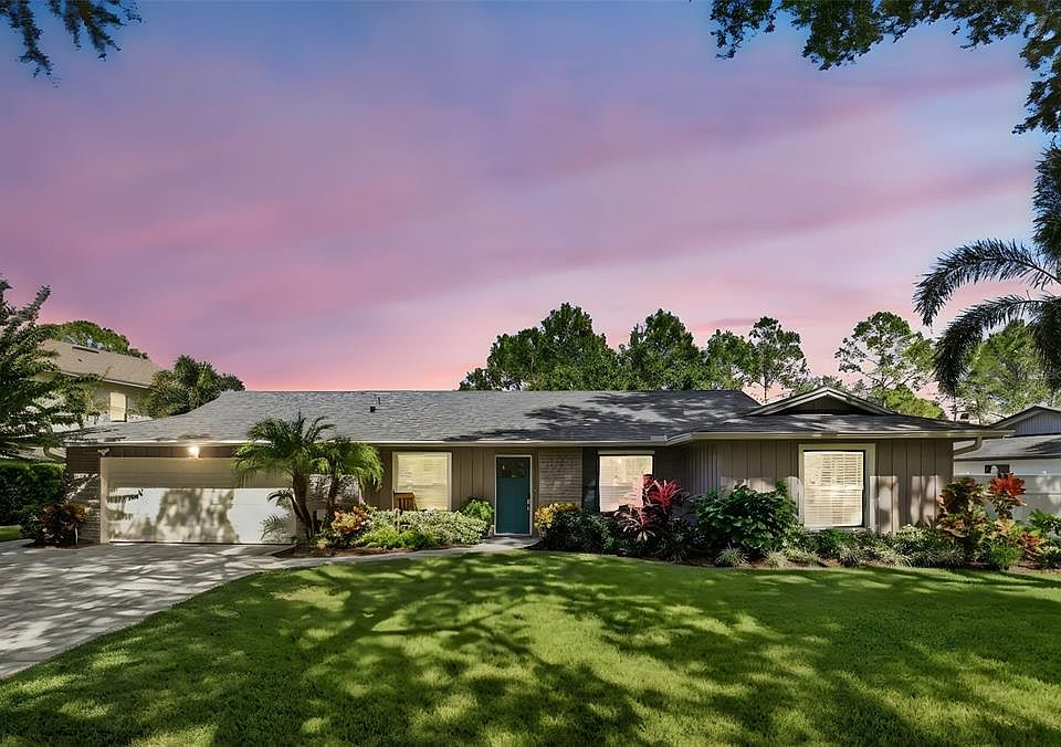 1st image of 1346 Golfside Dr