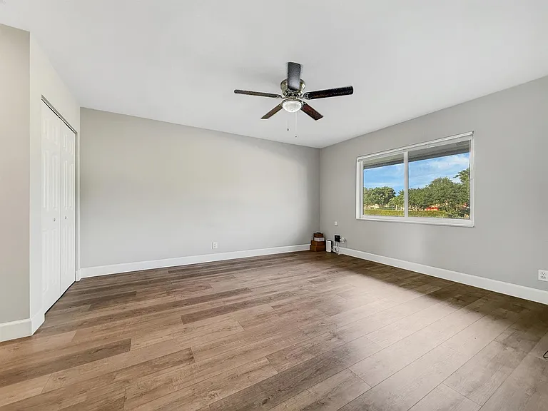 13586 Sabal Palm Ct #D — Photo 12