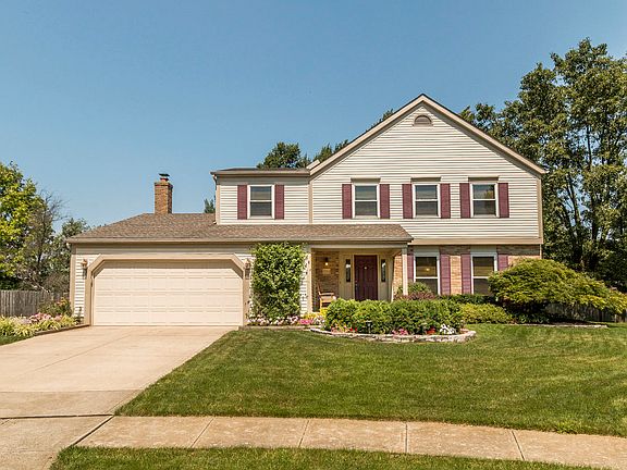 3rd image of 594 Bridgewater Ct