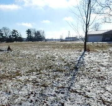 1st image of 0 King Henry Ln