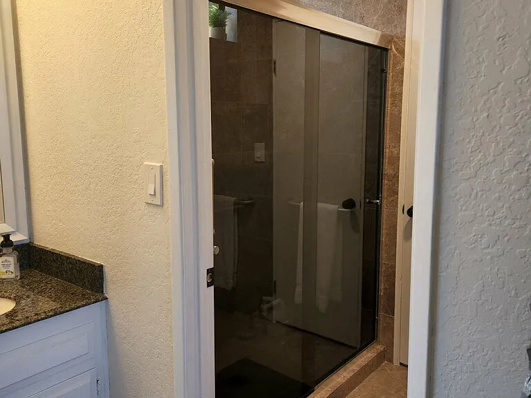 1531 Burgundy Rd — Photo 3