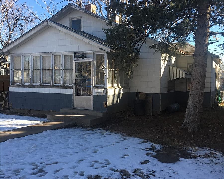 2nd image of 1362 Ames St