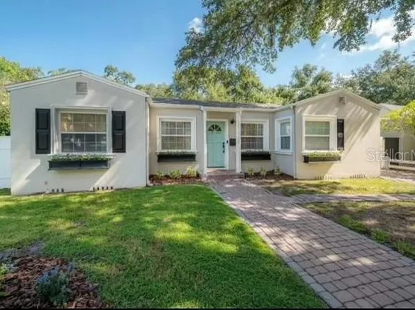 2937 W Coachman Ave, Tampa, FL 33611