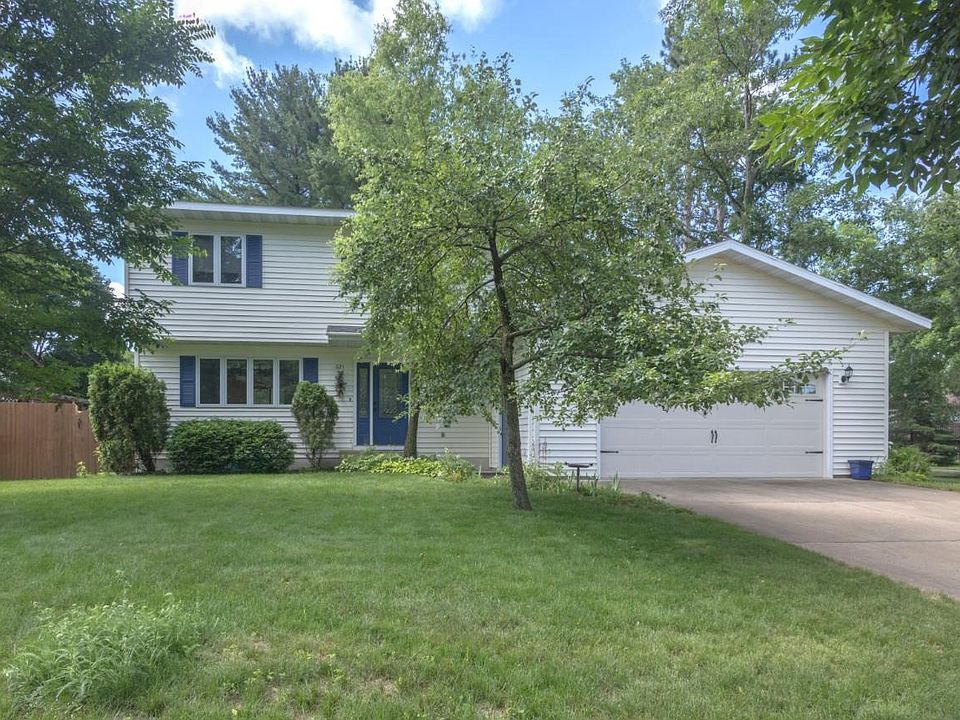 1st image of 621 BECHER DRIVE