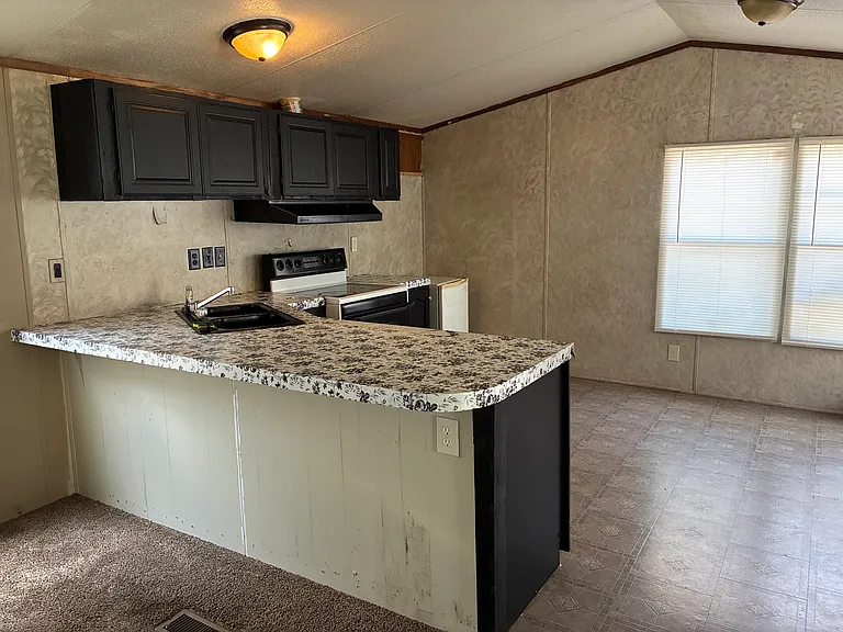 2710 N Farm Road 137 #72 — Photo 4