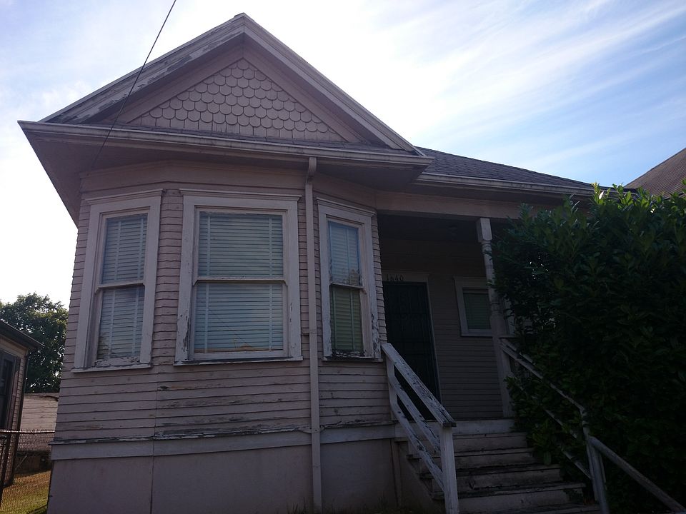 2nd image of 1640 22nd Ave
