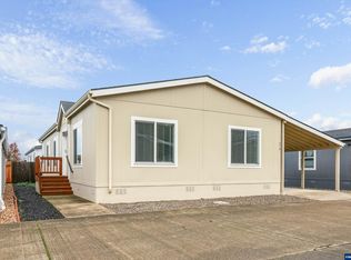 200 Market St #216, Lebanon, OR 97355