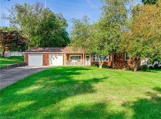 2320 Highpoint Rd, Cuyahoga Falls, OH