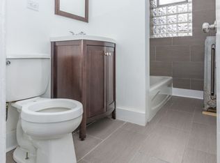 309 E 69th St #2, Chicago, IL 60637