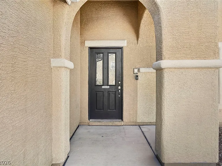 6117 Brenneman St — Photo 4