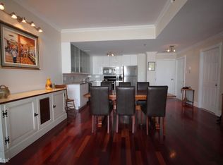 308 Belgrade Ave #2, Roslindale, MA 02131