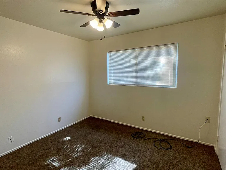 1412 Rodgers Rd — Photo 8