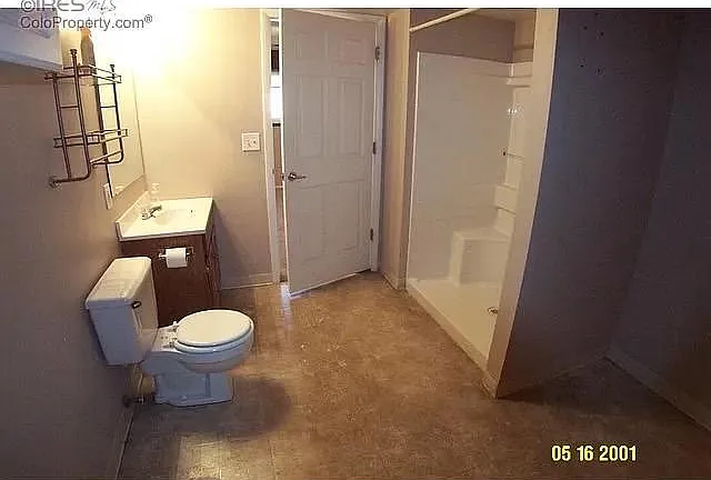 1441 Avondale Pl — Photo 13