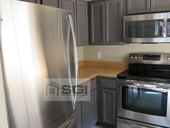 4th image of 1004 E Charleston Ave