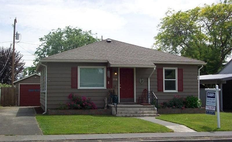 1st image of 208 Scenic View Dr