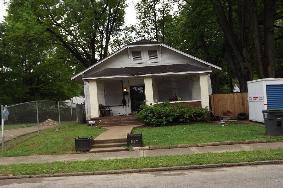 1st image of 937 Faxon Ave