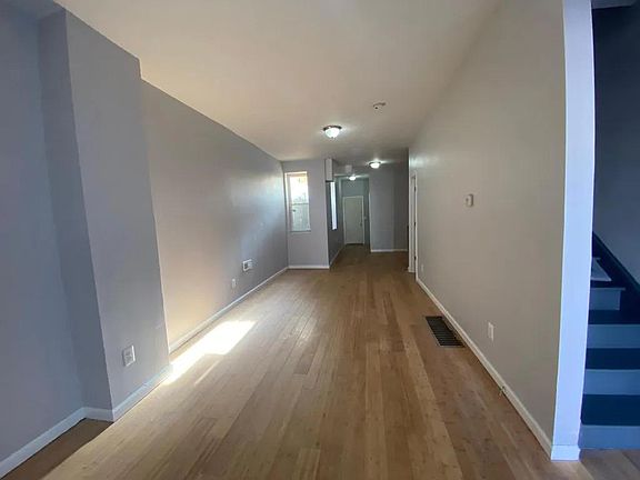4th image of 5038 Brown St