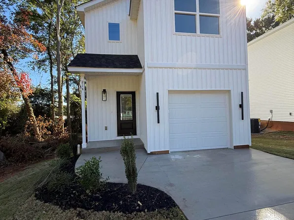 214 Wilson St, Greer, SC 29561