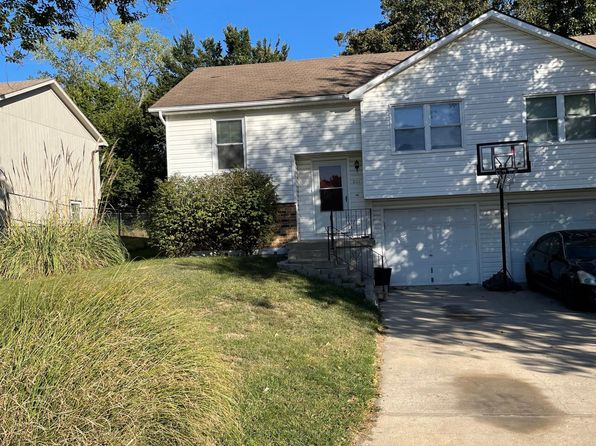 541 Crest Cir