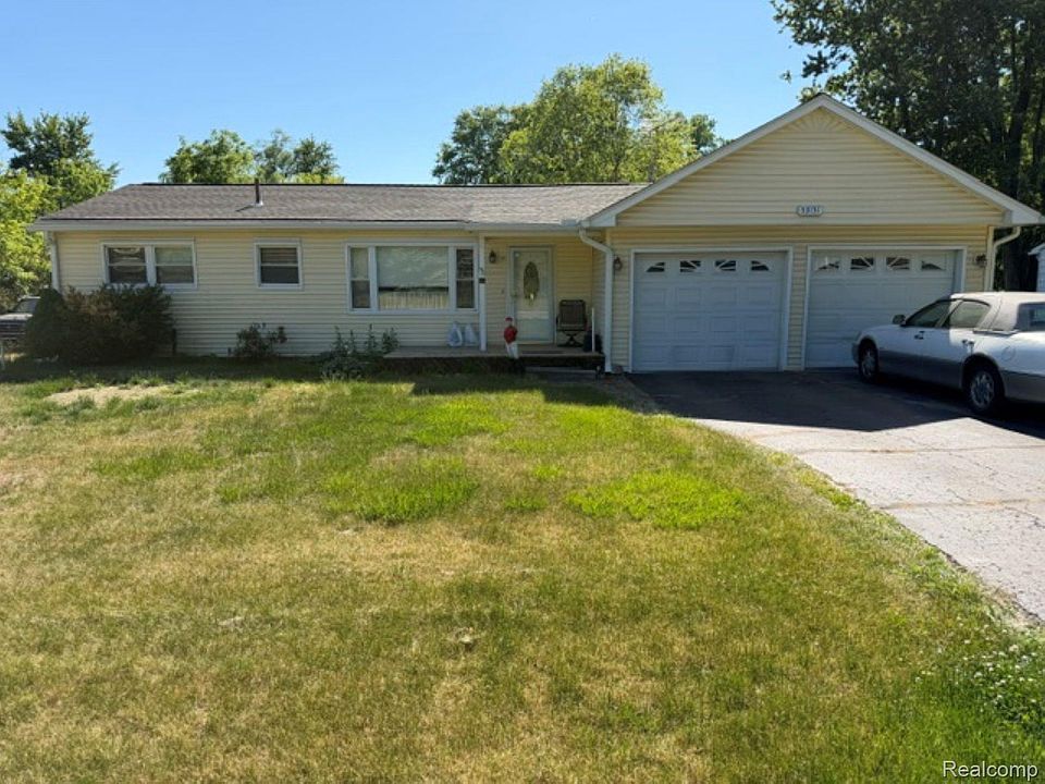 1st image of 53151 Fairchild Rd
