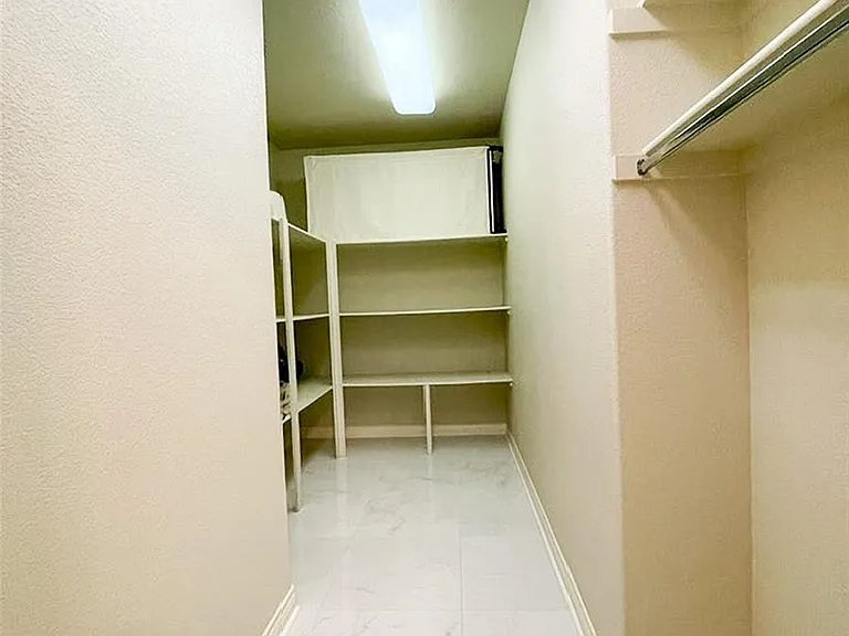 13901 E Saratoga Pl — Photo 17