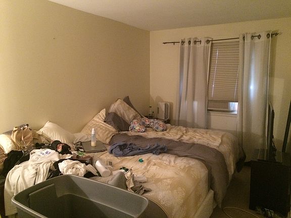 2nd image of 2754 Mill Ave #1
