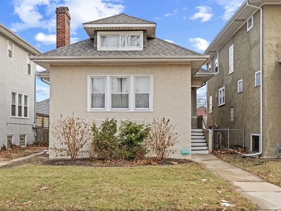 1002 N Humphrey Ave, Oak Park, IL 60302