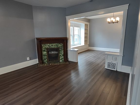 3rd image of 3432 W 41st St APT 2