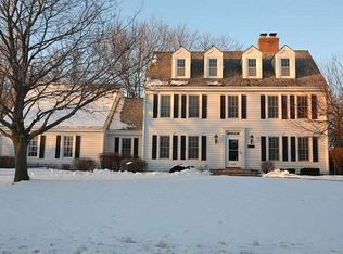 20550 Tennyson Dr, Brookfield, WI 53045