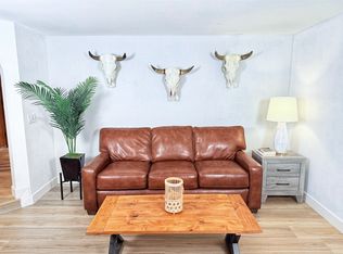 8032 E Redwing Rd, Scottsdale, AZ 85250