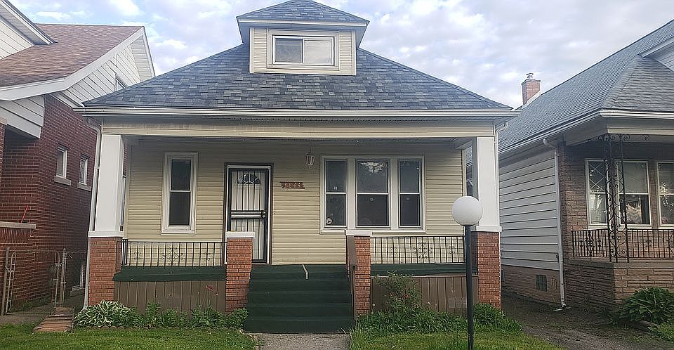 1st image of 3844 Caniff St