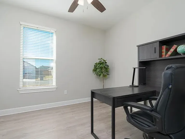 306 Evening Shade Ln — Photo 19