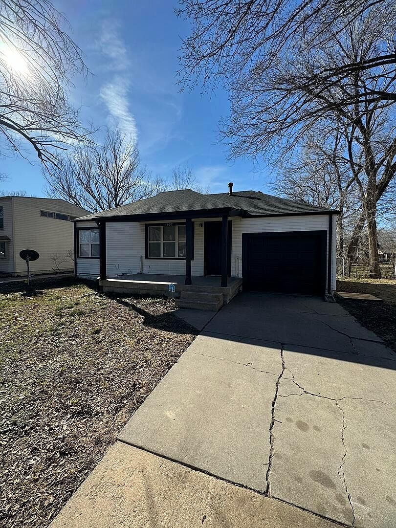 1837 N Litchfield St, Wichita, KS 67203 | Zillow