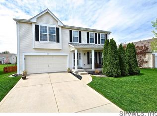 213 Bayberry Dr, Fairview Heights, IL 62208