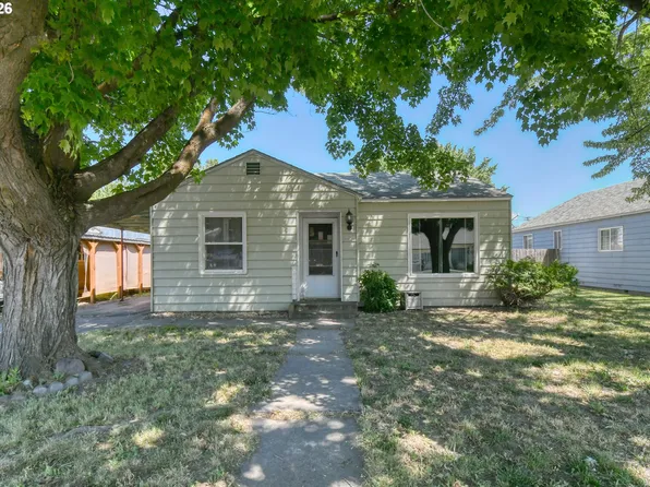 433 E Darwin St, Athena, OR 97813