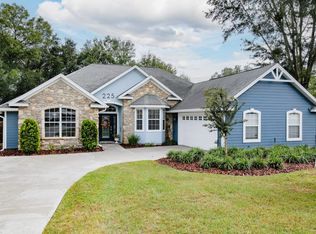 225 SW Stafford Ct, Lake City, FL 32024