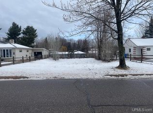 2016 W Ridge St, Marquette, MI 49855