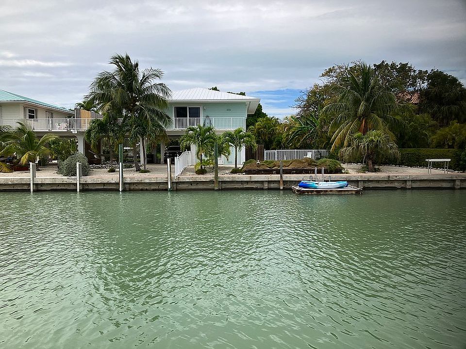 1st image of 292 N Anglers Dr
