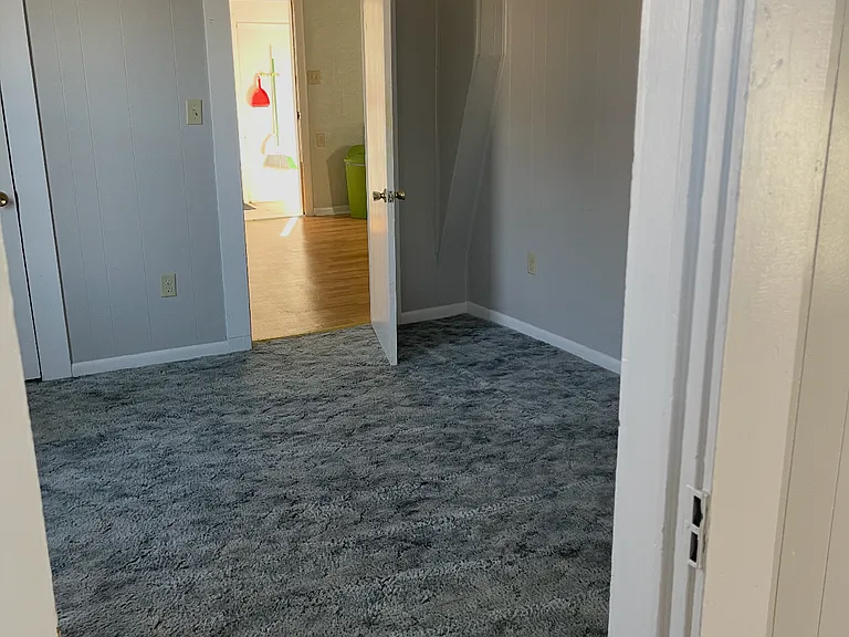 Queen sized bedroom