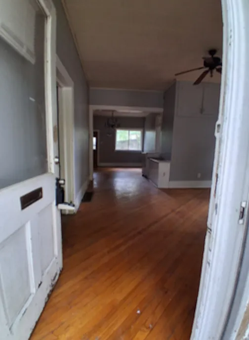 2 bed, 920 sqft, $1,100 — Photo 3