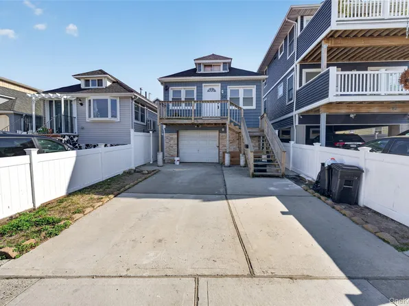 84 E Pine Street, Long Beach, NY 11561