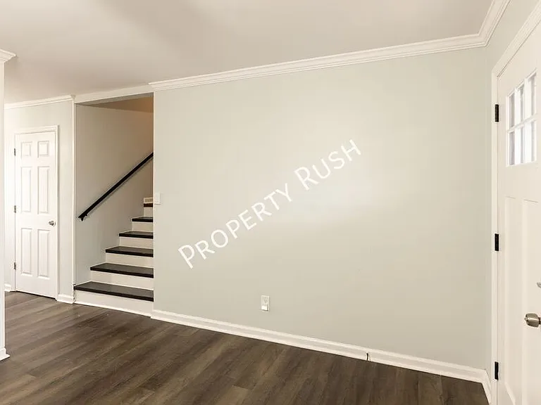 2290 Malibu Dr SE #A — Photo 13