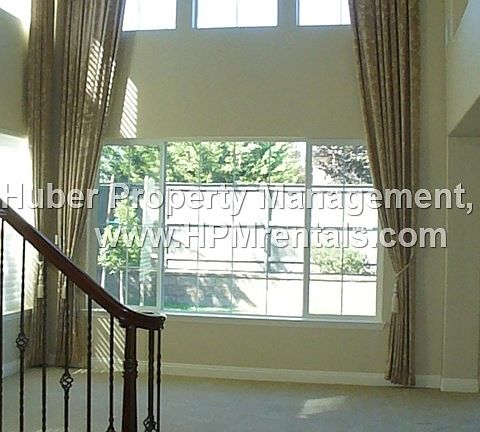 3rd image of 1868 Garington Ln