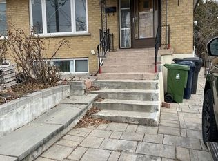 67 Neames Cres, Toronto, ON M3L1K8