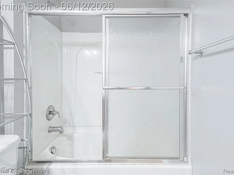45149 Bartlett Dr — Photo 45