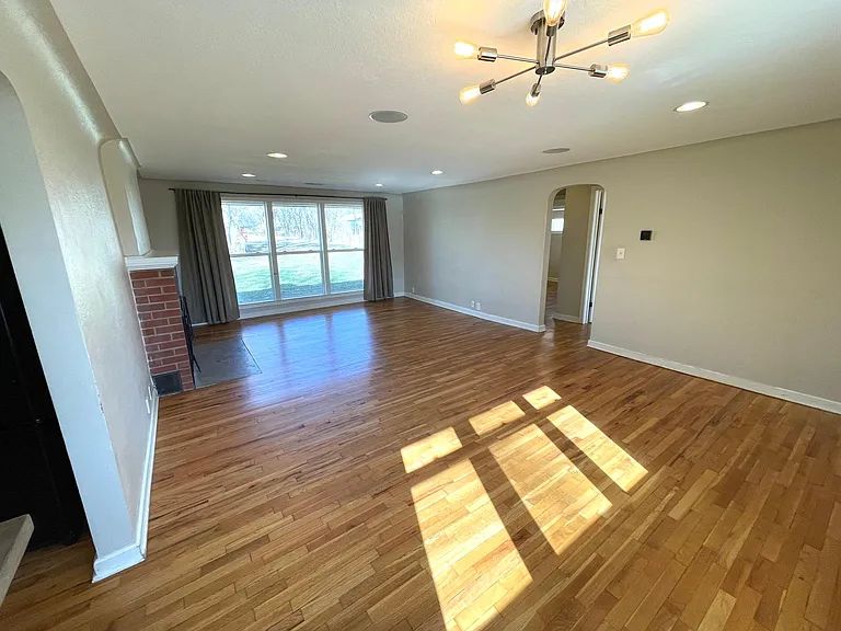 737 N Taft Hill Rd — Photo 30